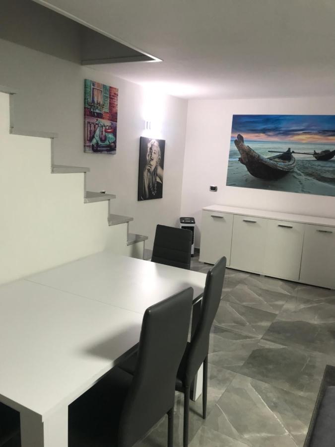 Casa Krizia 1 Apartment Наполи Екстериор снимка