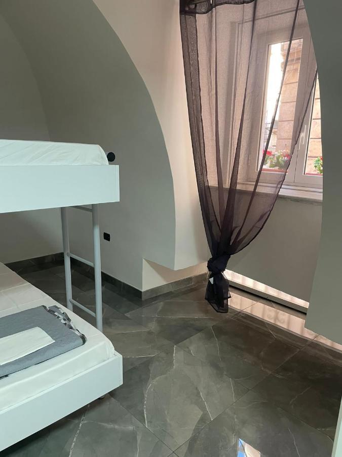 Casa Krizia 1 Apartment Наполи Екстериор снимка
