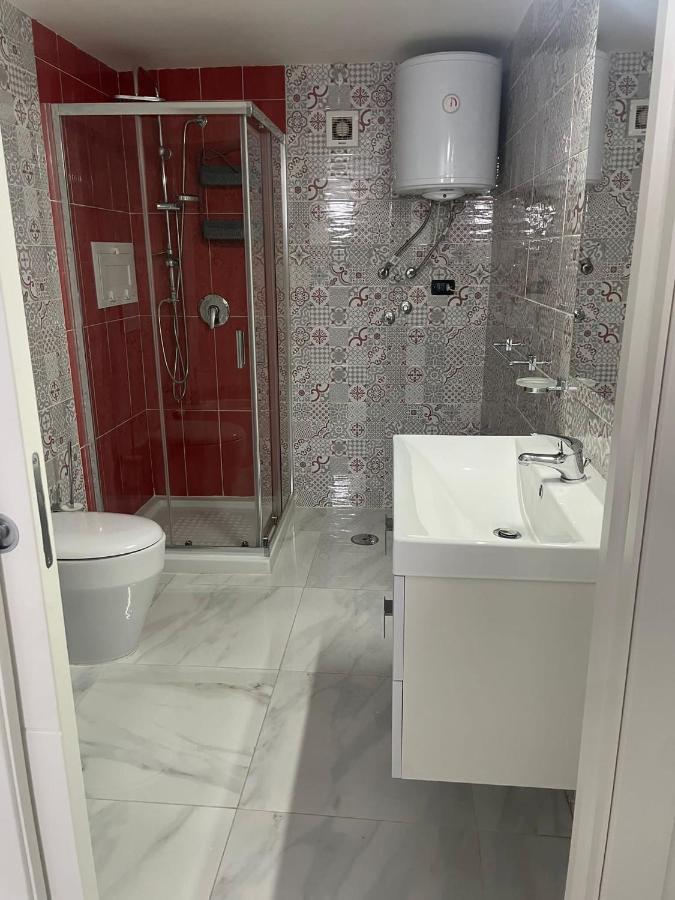 Casa Krizia 1 Apartment Наполи Екстериор снимка